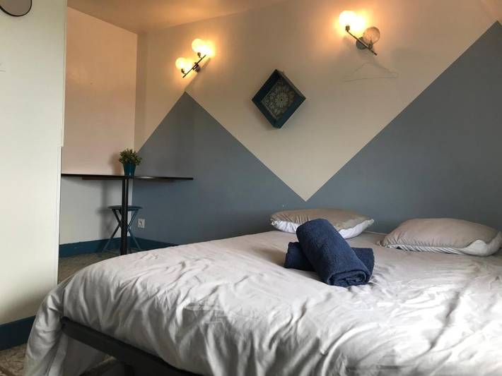 Gîte pour 2 personnes, avec vue dans Centre Culturel Valery Larbaud Vichy - 2