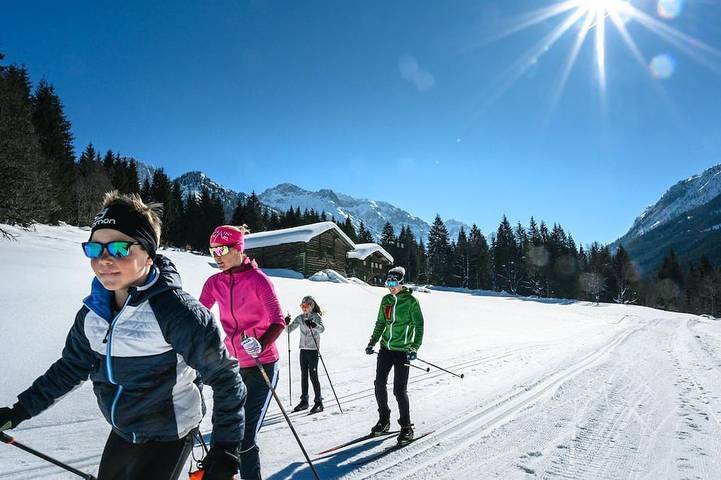 Doppelzimmer mit Dusche, Balkon Dxg - Gästehaus Kristall in Kleinarl, Ski Amadé