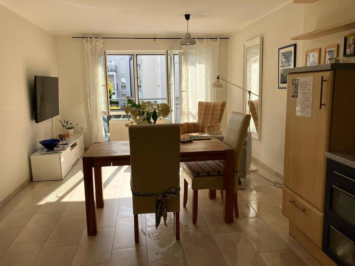 Appartement entier, One-Bedroom Apartment in Ludwigsbourg, Arrondissement de Ludwigsbourg