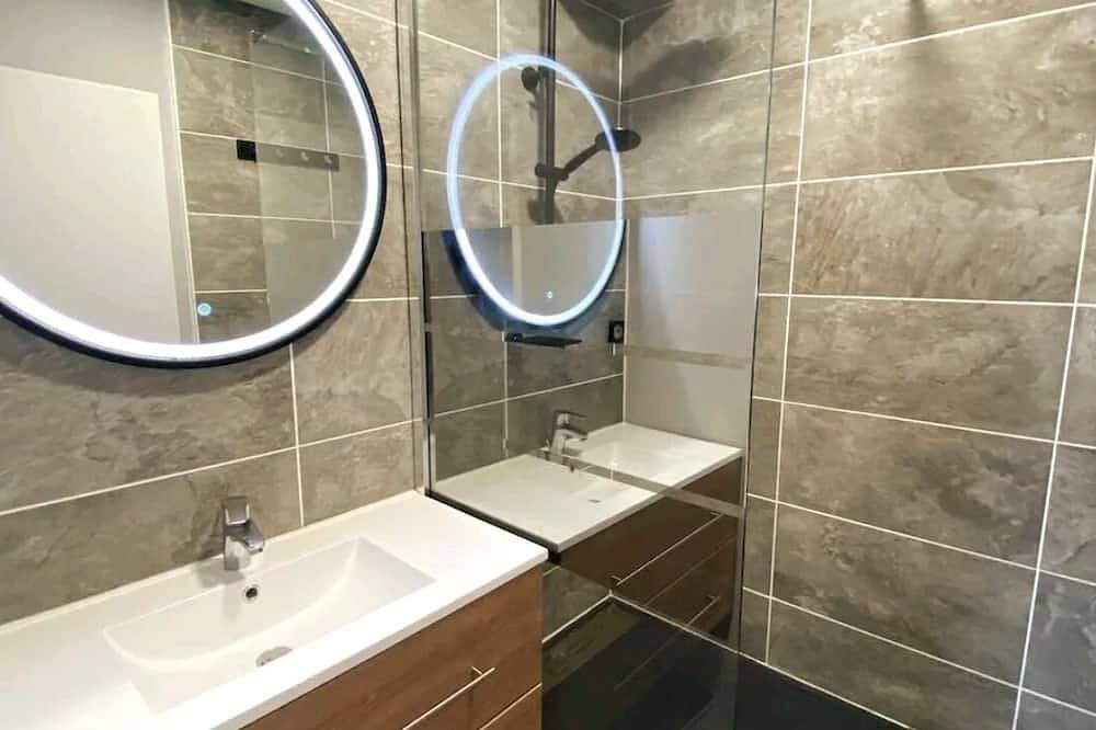 Apartamento entero, 3-room apartment Near Station, City Center And Shops in Bourg-en-Bresse, Región de Bourg-en-Bresse