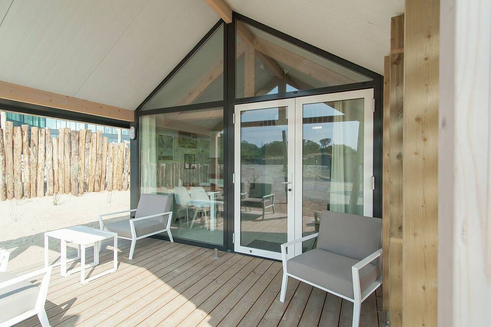 Komfortable Lodge mit Kombimikrowellein Bloemendaal in Overveen, Nationaal Park Zuid-Kennemerland