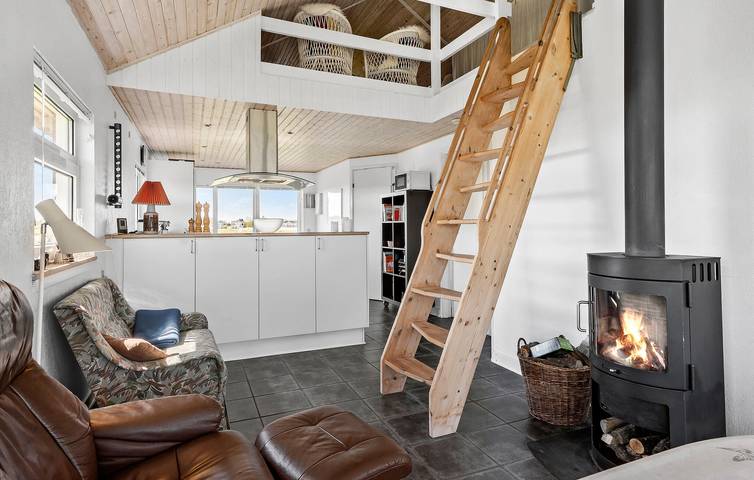 Ferienhaus für 4 Personen mit Terrasse in Høll, Børkop