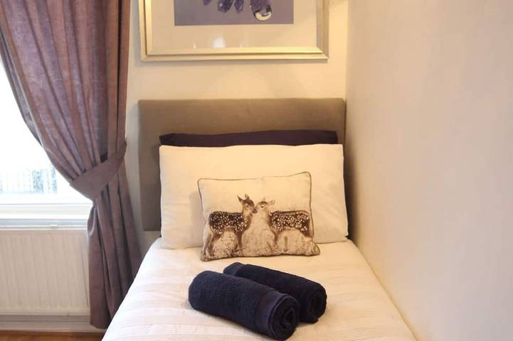 Newly Refurbished Spacious Victorian House in Dartford, Kent