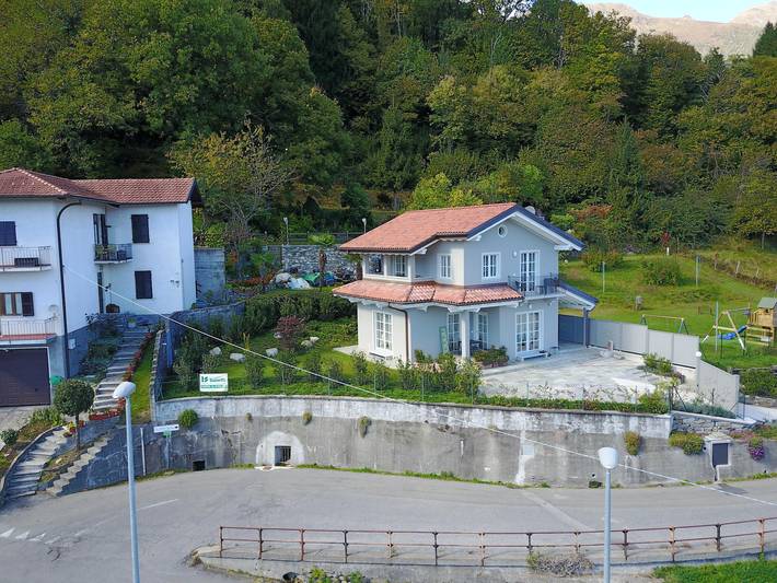 Ferienhaus für 4 Personen, mit Ausblick und Seeblick sowie Balkon und Garten am Lago Maggiore - 3