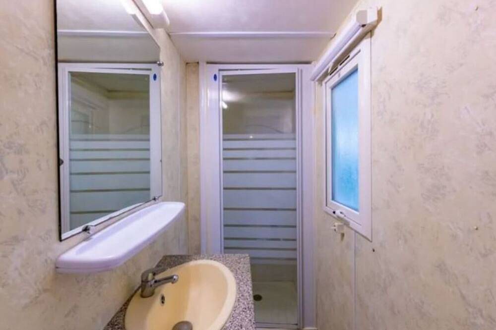 Mobilheim mit Terrasse - 6 Pers. in Montblanc, Mittelmeerküste (Frankreich)