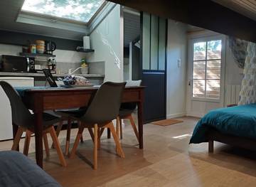 Gîte pour 4 personnes, avec jardin à Bouaye
