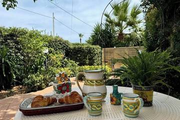 Villa pour 4 personnes, avec jardin, animaux acceptés à Carini