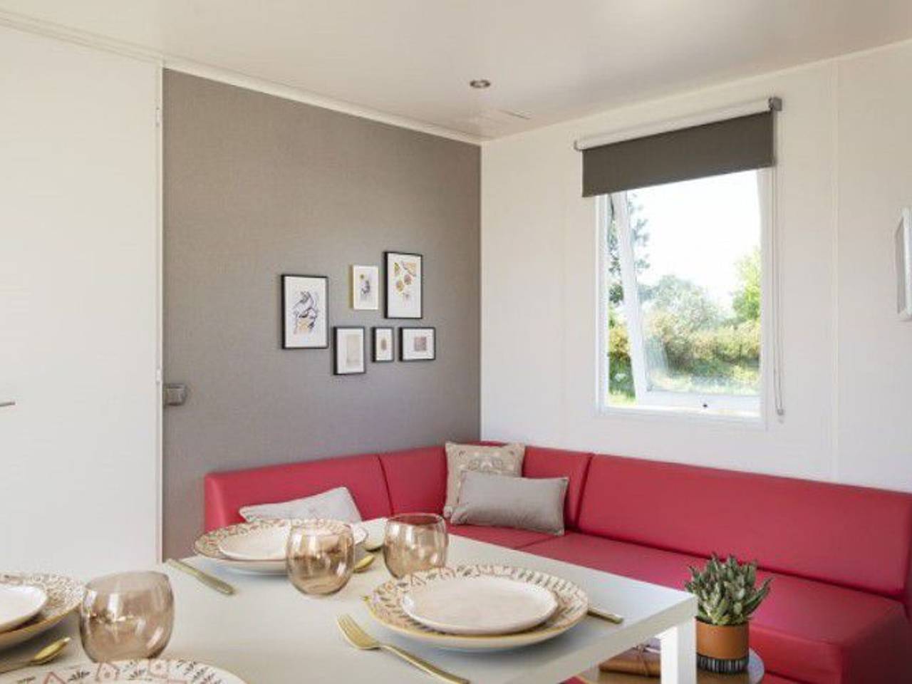 Casa móvil 7 pers con terraza en Salles-Curan in Salles-Curan, Lago de Pareloup