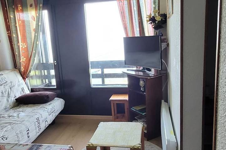 Gîte pour 6 personnes, avec balcon à Saint-Aventin - 4