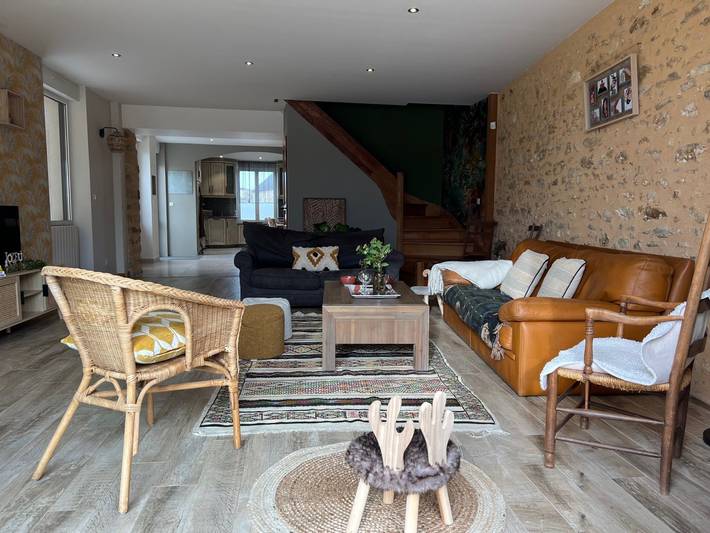 Gîte pour 11 personnes, avec terrasse ainsi que piscine et jardin dans Seine-et-Marne - 3