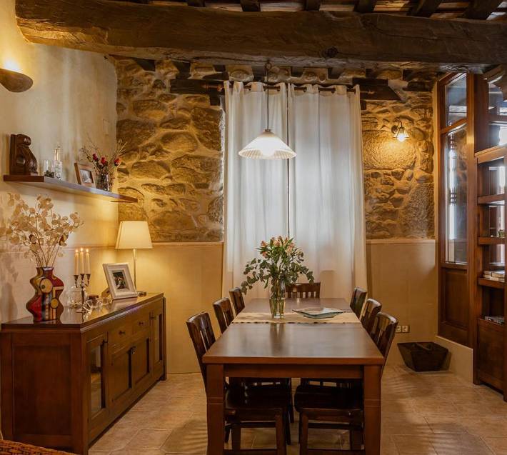 Casa rural para 9 personas, con vistas y balcón en Hervás - 2