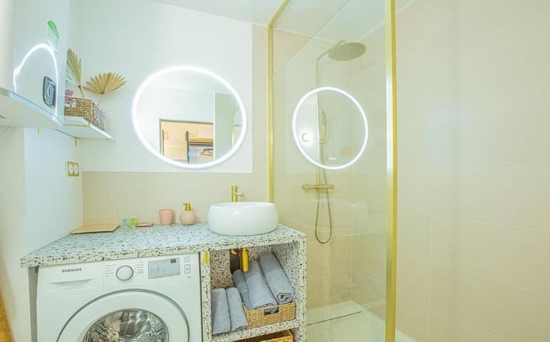 Gîte pour 4 personnes, avec balcon et vue dans Port Des Lecques Saint Cyr Sur Mer - 4