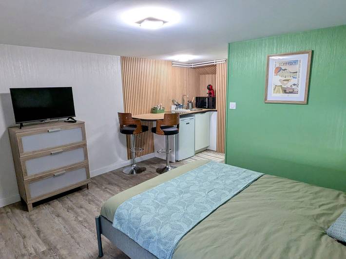 Gîte pour 2 personnes, avec jardin dans la Meuse