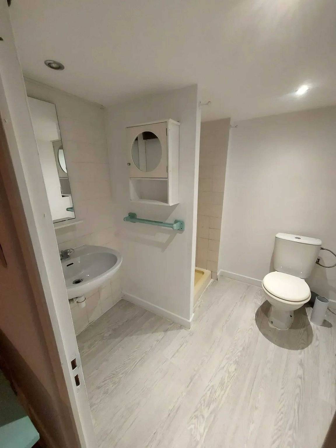 Apartamento entero, Apartamento moderno en Gréolières, 26 m², vista impresionante in Gréolières, Region de Cannes