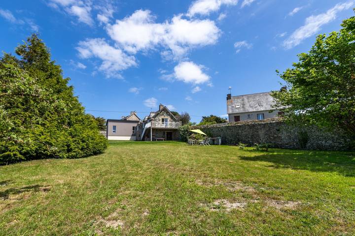 Location de vacances pour 6 personnes, avec jardin et terrasse, animaux acceptés dans Dahouët - 4