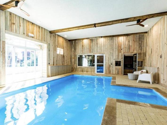 Location de vacances pour 16 personnes, avec terrasse ainsi que sauna et piscine à Hontanx