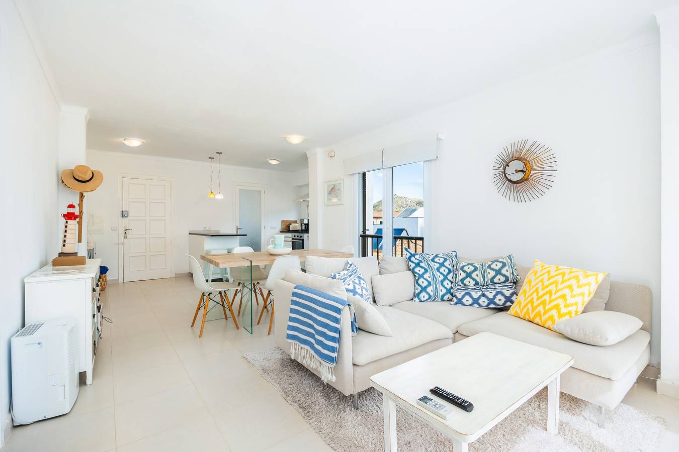 Entire apartment, Apartment Planeta Mallorca in Puerto de Pollensa with Sea Views, Wi-Fi, and Air Conditioning in Port de Pollença, Pollença