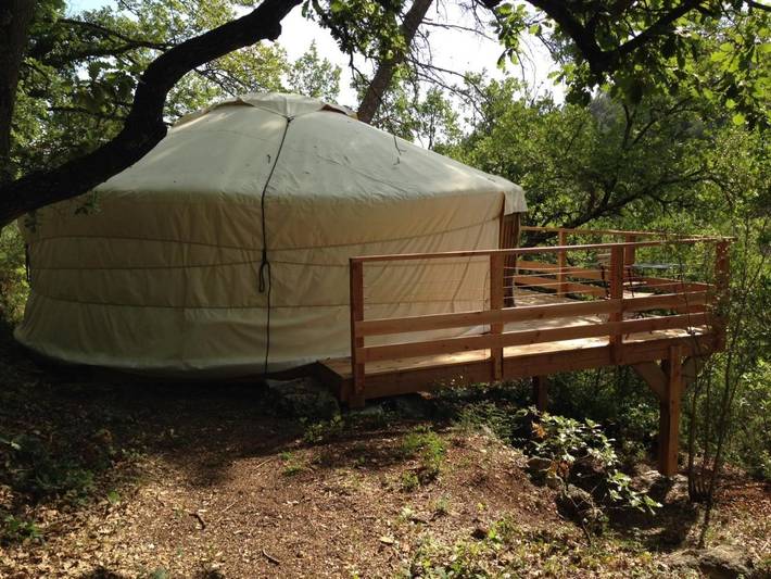Tente pour 4 personnes, avec piscine ainsi que jardin et terrasse dans le Var - 3