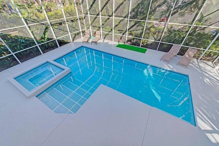 Ferienhaus für 10 Personen, mit Whirlpool und Balkon sowie Pool, kinderfreundlich in Sarasota