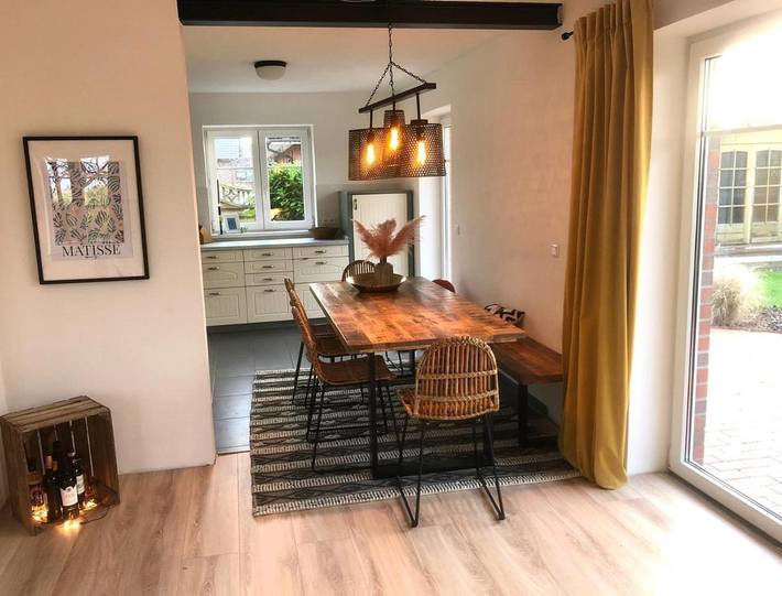 Ferienhaus für 6 Personen, mit Whirlpool und Terrasse sowie Garten und Pool in Garding