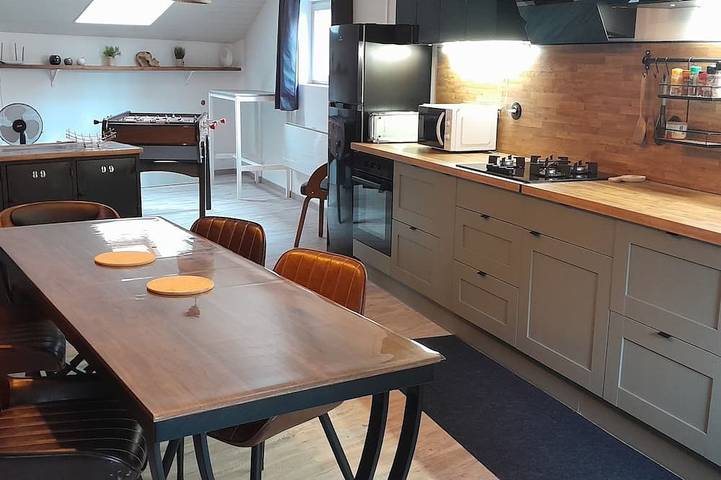 Gîte pour 4 personnes, avec Jardin à Saint-Julien-de-Coppel