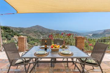 Casa Rural para 6 Personas en Otívar, Costa Tropical, Foto 2