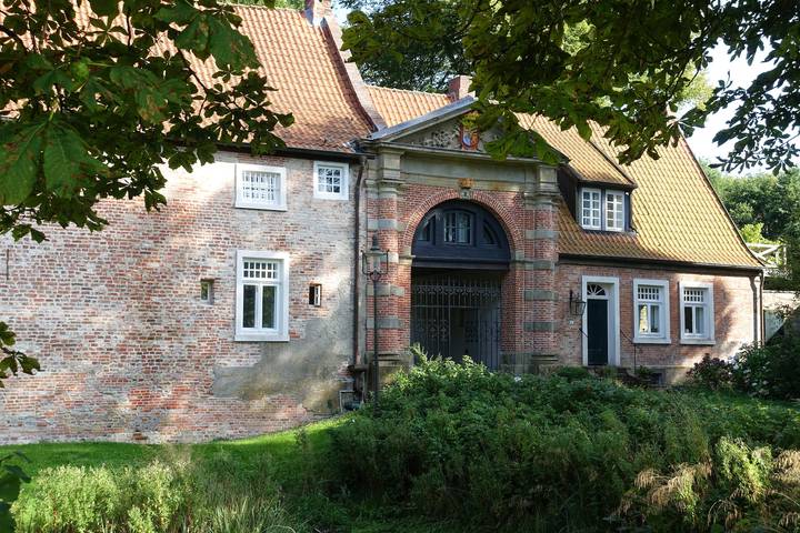 Turmzimmer in Berum, Hage