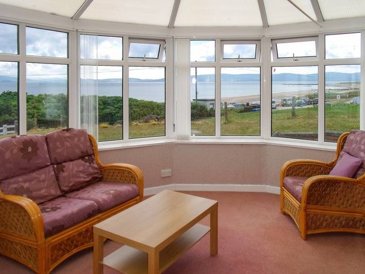 Log cabin for 6 people, with garden on Isle of Arran