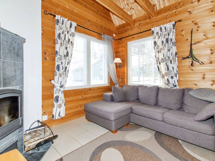 Ganze Wohnung, Saunaharju 7 in Loma-Koli, Pielinen