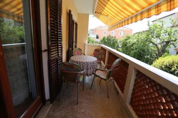 Gîte pour 4 personnes, avec terrasse à Punat