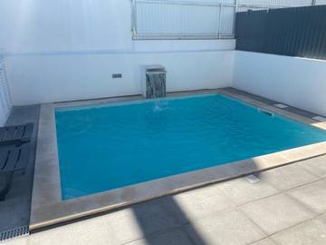 Gîte pour 6 personnes, avec jardin ainsi que vue et piscine dans Fernão Ferro