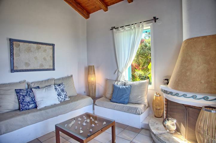Holiday Home 'Villa Ostria' with Sea View, Private Pool and Wi-Fi in Greece