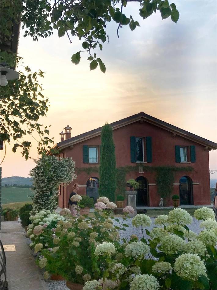 Agriturismo per 2 persone, con Terrazza e Giardino nonché Panorama a Ozzano dell'Emilia