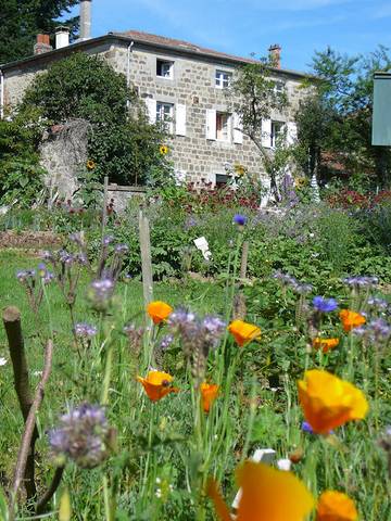 Chambre d’hôte pour 2 personnes, avec jardin dans la Loire