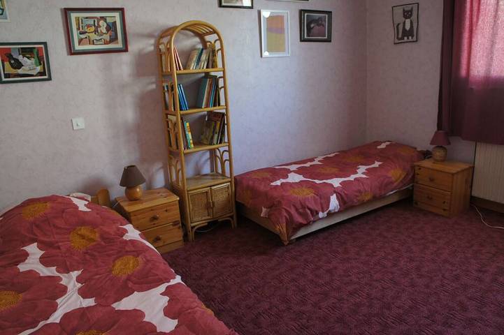 Location de vacances pour 8 personnes, avec jardin à Égliseneuve-d'Entraigues - 4