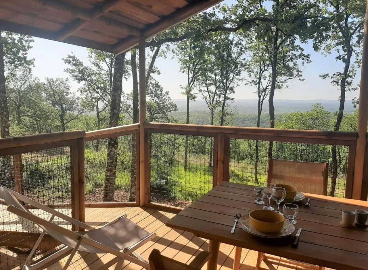 Cabane 3 étoiles - Piscine - efchbi in Saint-Cirq-Lapopie, Causses du Quercy Regional Nature Park