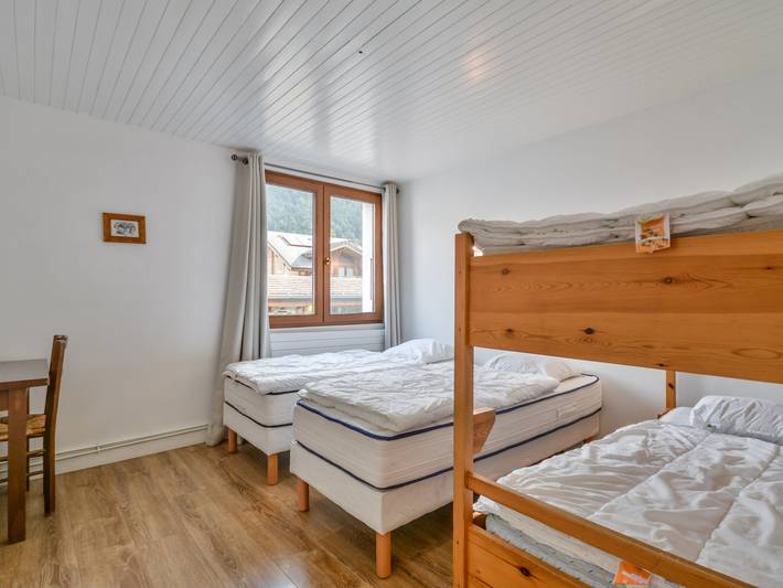 Apartamento entero, Morzine: Apartamento para 8 con aparcamiento y WIFI cerca del centro in Morzine, Les Portes du Soleil
