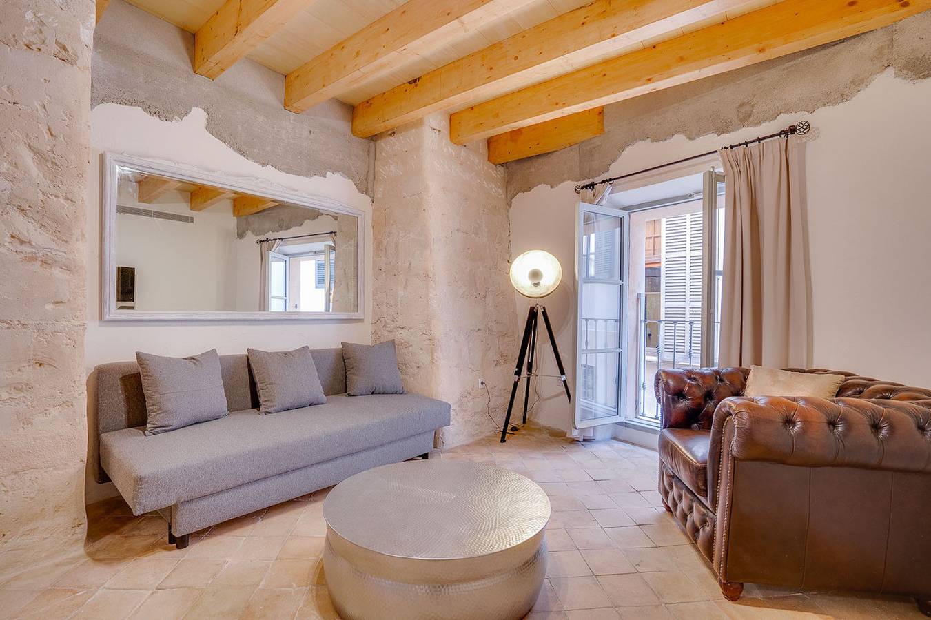 Entire apartment, Vintage Palma Palace (Superior 3) by Priority in Palma Old Town, Palma