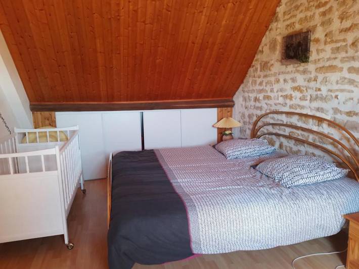 Maison de campagne pour 5 personnes, avec terrasse ainsi que jardin et vue, animaux acceptés à Fontenay-près-Vézelay - 2