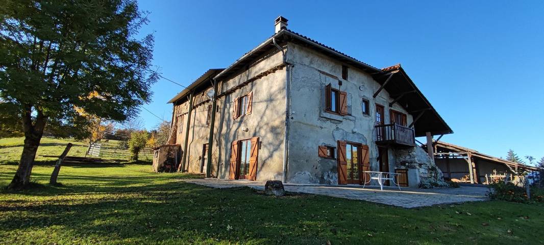 Gîte pour 6 personnes, avec jardin