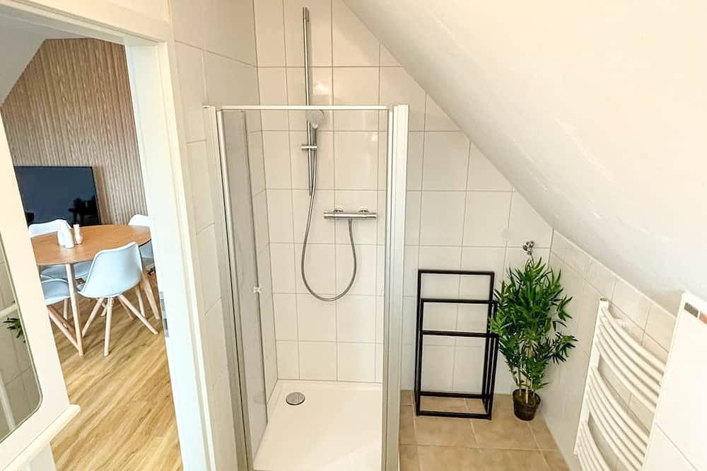 Ganze Wohnung, Ferienwohnung Hügelblick 07 in Neppermin, Benz