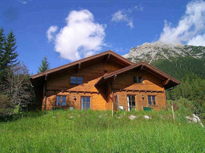 Ferienhaus für 6 Personen, mit Terrasse und Garten sowie Sauna