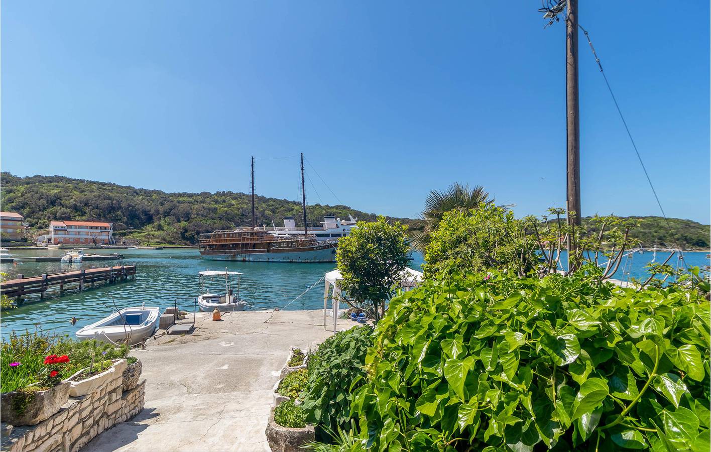 Ganze Ferienwohnung, Ferienwohnung für 2 Personen mit Terrasse in Supetarska Draga, Rab