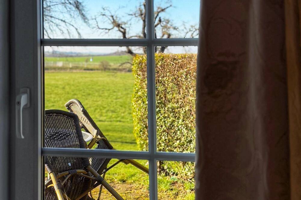Ganze Wohnung, Hübsche kleine Wohnung mit toller Aussicht in Mechernich, Naturpark Hohes Venn-Eifel