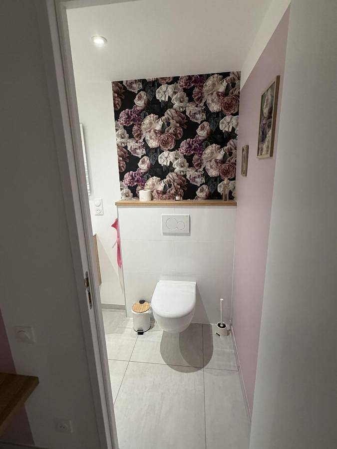 Gîte pour 4 personnes, avec jardin à Rosnoën - 3