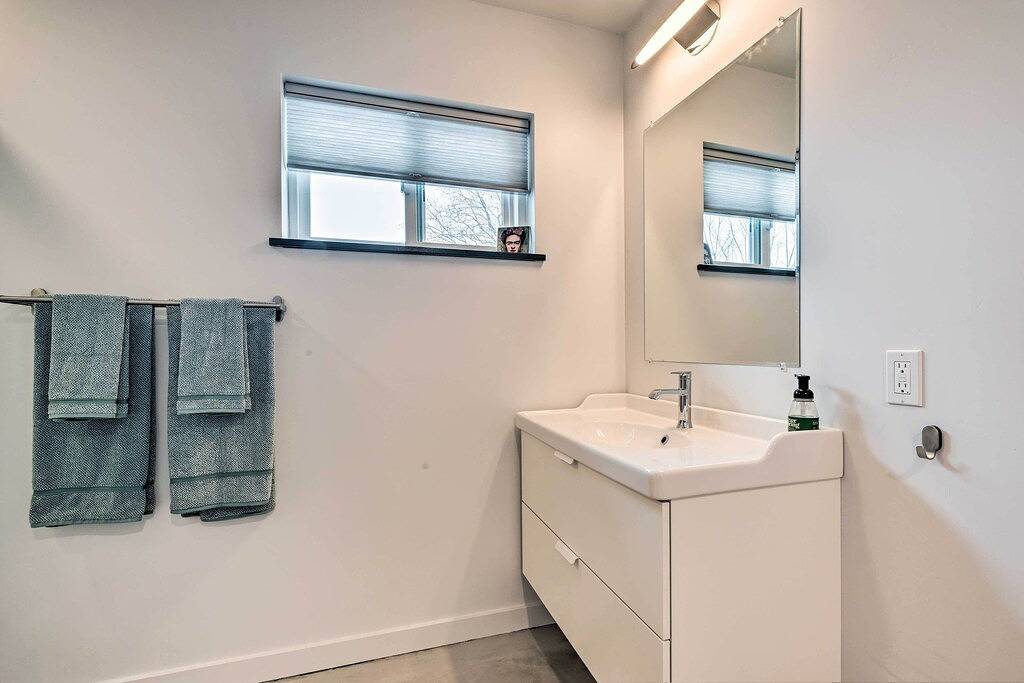 Modern Missoula Home ~ 2 Miles to Downtown! in Missoula, Lolo Nationalwald