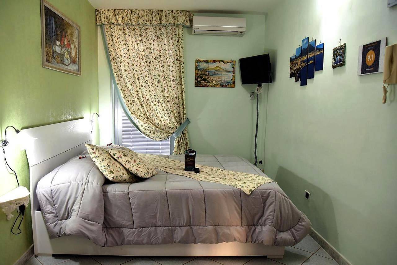 B&b Le Cycas in Castellammare di Stabia, Sorrento Coast