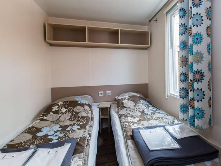 Camping Le Welcome - Mobilheim 4 personen - Mh 2Ch - Überdachte Terrasse in Mesquer, Côte d'Amour