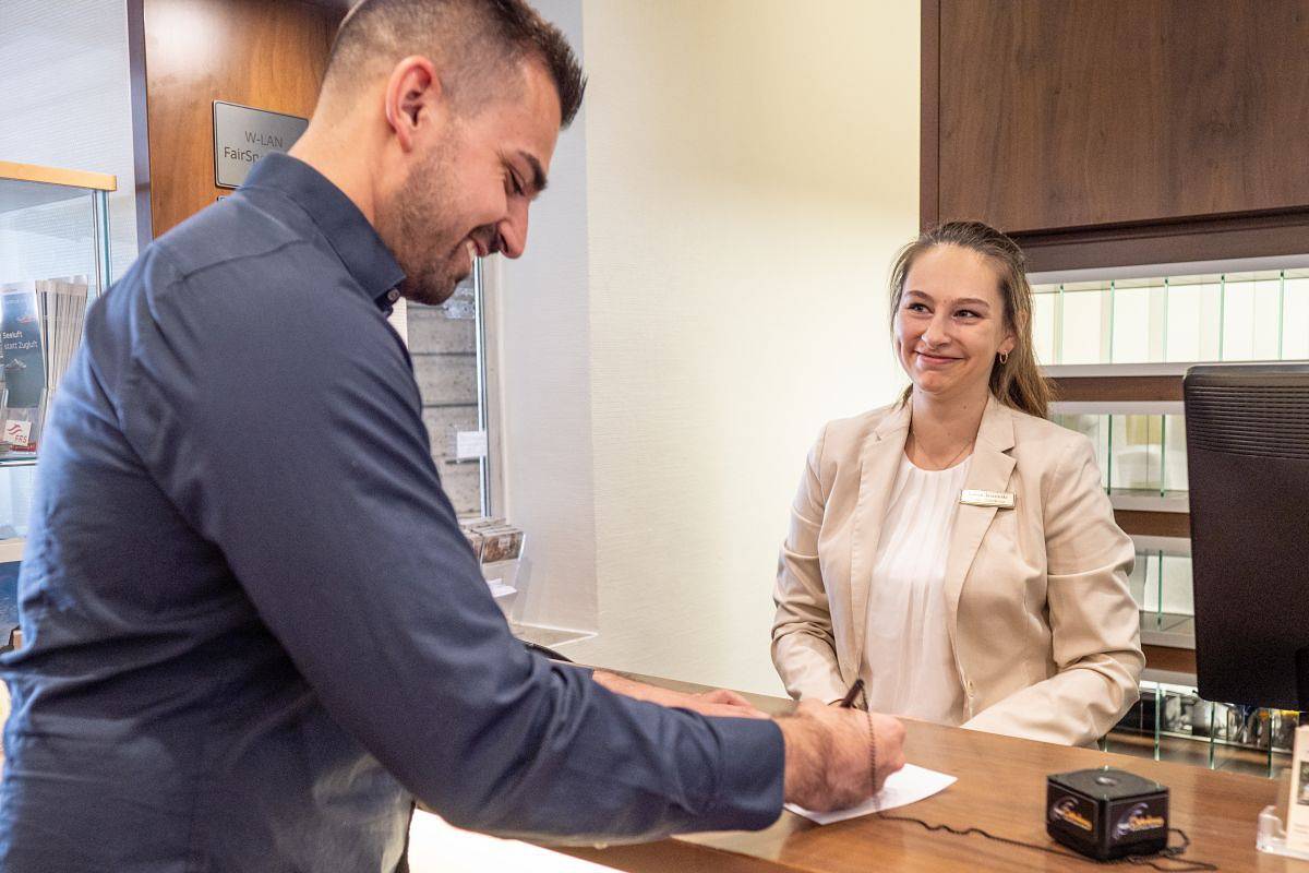 Hotel Osterkrug - Familienzimmer 4-Personen in Husum Hafen, Husum