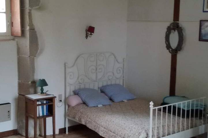 Location de vacances pour 9 personnes, avec jardin à Trédarzec - 4